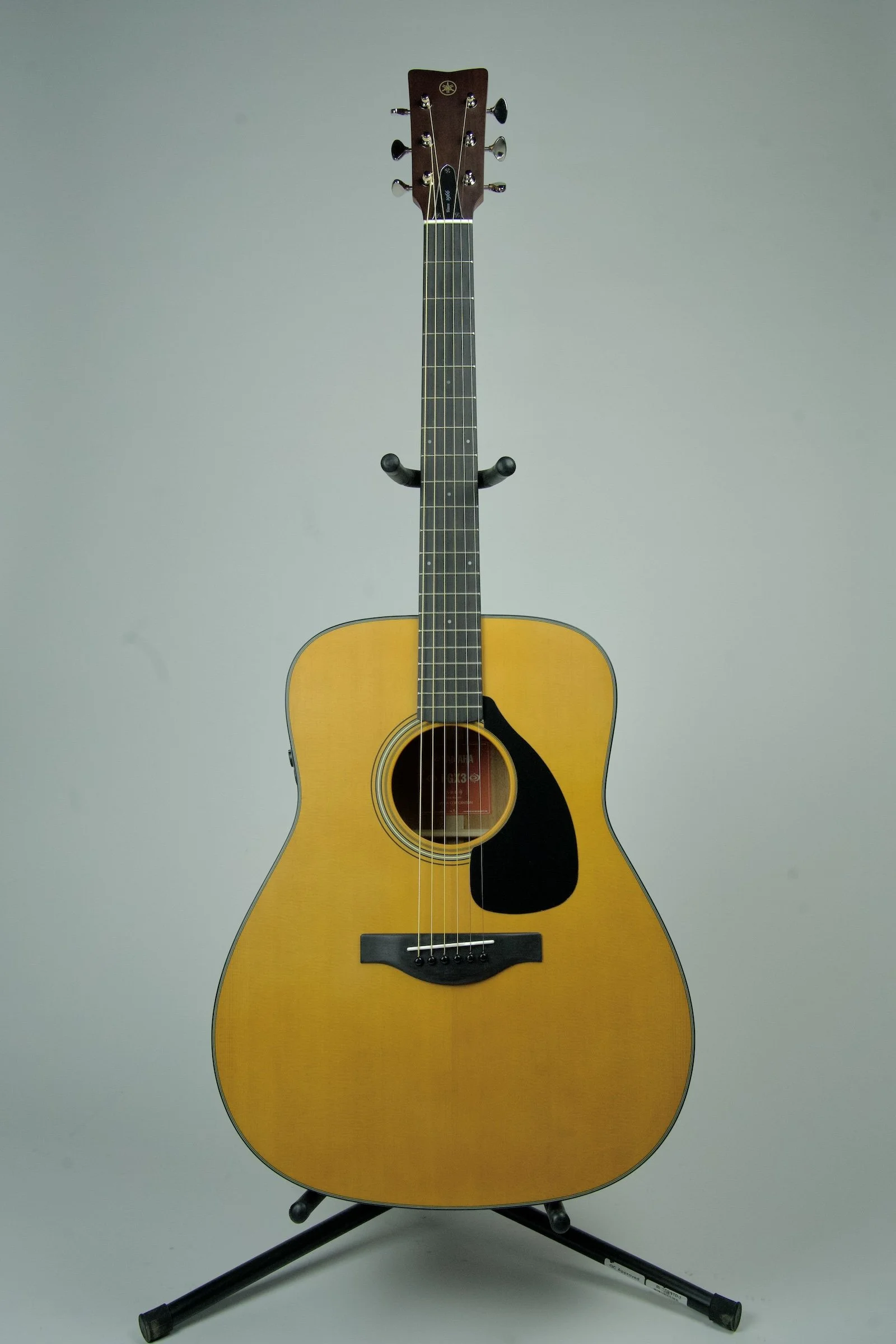 Yamaha AC3M Acoustic Electric Guitar - Tobacco Sunburst — David's